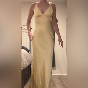 Elegant Yellow Evening Gown